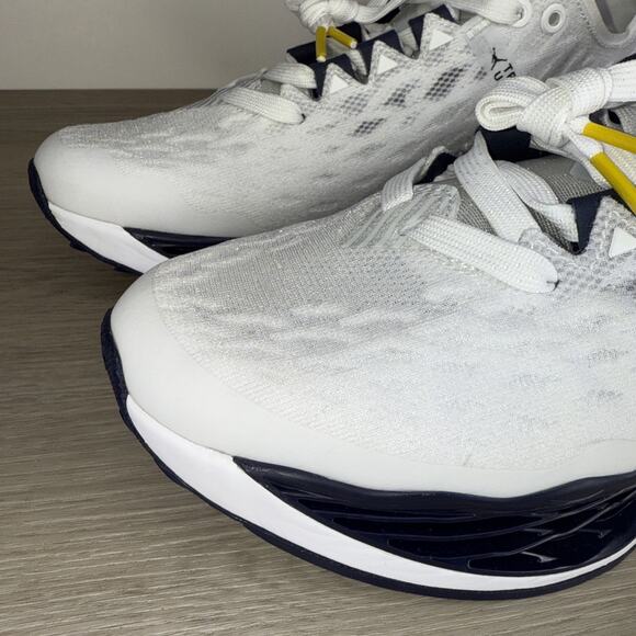 Air Jordan Trunner Ultimate Michigan Wolverines Sneakers PE, Size 7.5 DB3807-147
